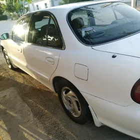 Hyundai Sonata 1998