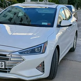 Hyundai Elantra 2019