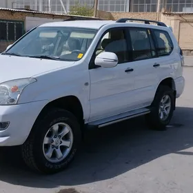 Toyota Land Cruiser Prado 2005