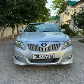 Toyota Camry 2011