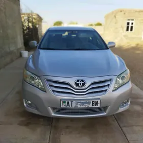 Toyota Camry 2010