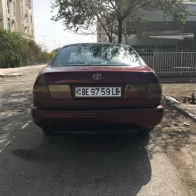 Toyota Carina 1996