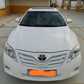 Toyota Camry 2011