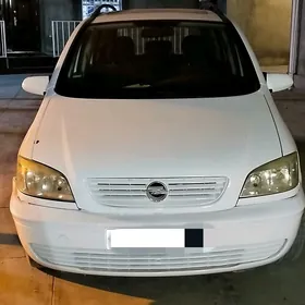 Opel Zafira 2002