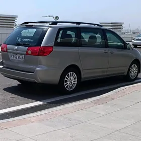 Toyota Sienna 2009