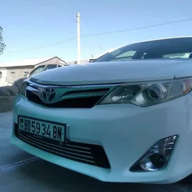 Toyota Camry 2012