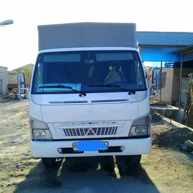 Mitsubishi Canter 2005