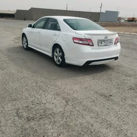 Toyota Camry 2010