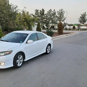 Toyota Camry 2010