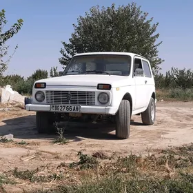 Lada Niva 1999