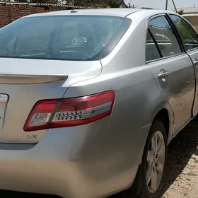 Toyota Camry 2010