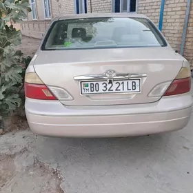 Toyota Avalon 2000