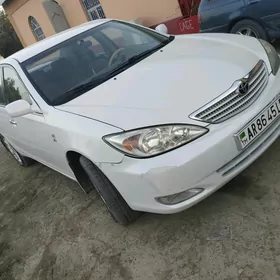 Toyota Camry 2004