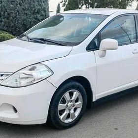 Nissan Versa 2009