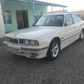 BMW 525 1989