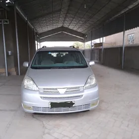 Toyota Sienna 2005