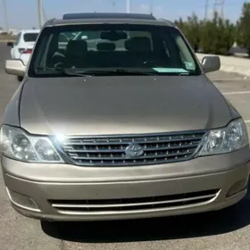 Toyota Avalon 2000