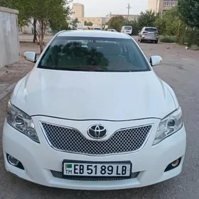 Toyota Camry 2010