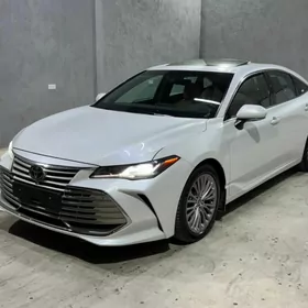 Toyota Avalon 2018