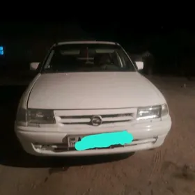 Opel Astra 1993