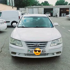 Hyundai Sonata 2009