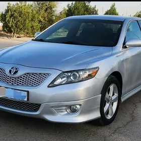 Toyota Camry 2010