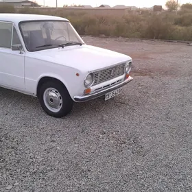 Lada 2104 1986