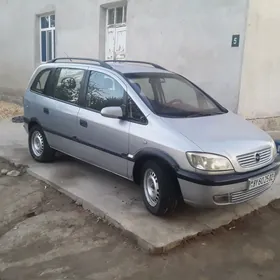 Opel Zafira 2002