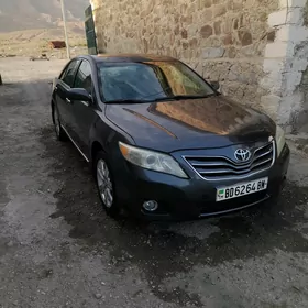 Toyota Camry 2010