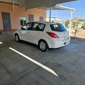 Nissan Versa 2009