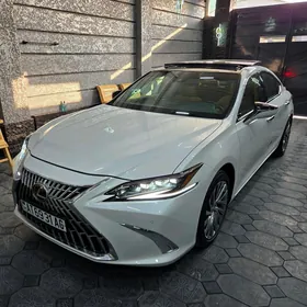 Lexus ES 350 2022