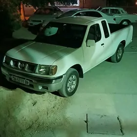 Nissan Frontier 1999