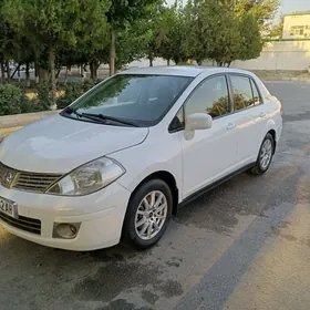 Nissan Versa 2010