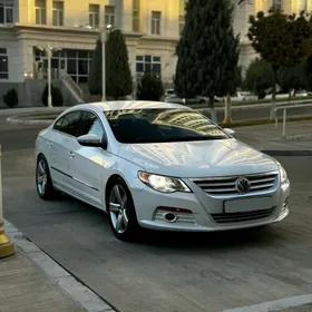 Volkswagen CC 2010