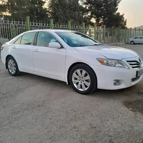 Toyota Camry 2011