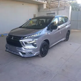 Mitsubishi Xpander 2024