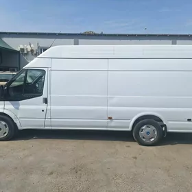 Ford Transit Wagon 2010