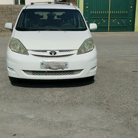 Toyota Sienna 2006