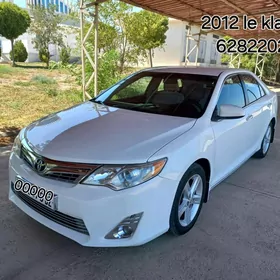 Toyota Camry 2012