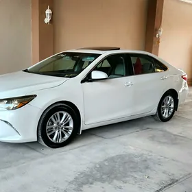 Toyota Camry 2016