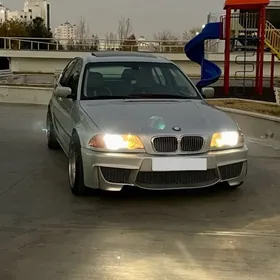 BMW E46 2000