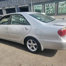 Toyota Camry 2003