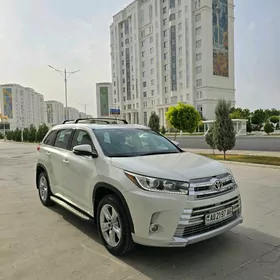 Toyota Highlander 2018