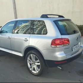 Volkswagen Touareg 2004