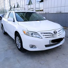 Toyota Camry 2010