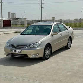 Toyota Camry 2005