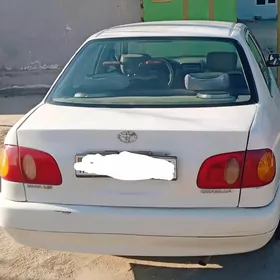 Toyota Corolla 1999