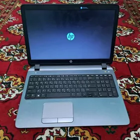 Noutbuk HP i7