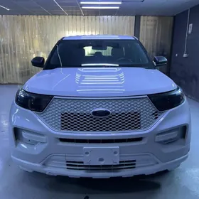 Ford Explorer 2021