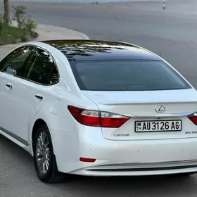 Lexus ES 350 2016